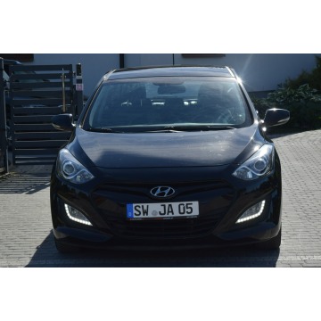 Hyundai i30  Hatchback 2012,  1.6 diesel - Na sprzedaż za 28 900 zł - Majdan Sieniawski - zdjęcie 2