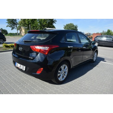 Hyundai i30  Hatchback 2012,  1.6 diesel - Na sprzedaż za 28 900 zł - Majdan Sieniawski - zdjęcie 12
