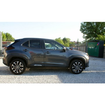 Toyota Yaris Cross  SUV 2025,  1.5 hybryda, automat - Na sprzedaż za 94 000 zł - Ostrów Wielkopolski - zdjęcie 5