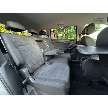 Volkswagen Tiguan Allspace  SUV 2021,  2.0 diesel, automat - Na sprzedaż za 124 500 zł - Wijewo - zdjęcie 10