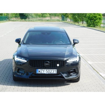 Volvo S90  Sedan/Limuzyna 2020,  2.0 benzyna, automat - Na sprzedaż za 99 980 zł - Żyrardów - zdjęcie 2