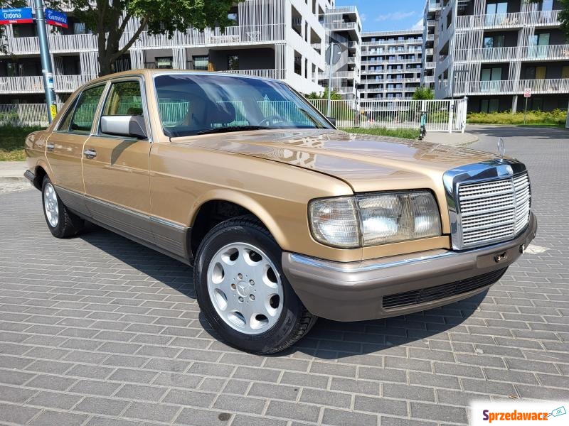 Mercedes - Benz 1984