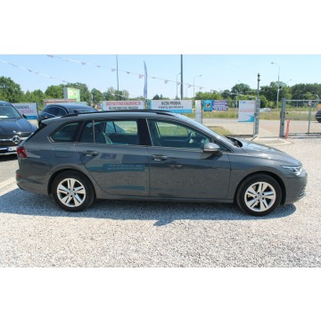 Volkswagen Golf  Kombi 2021,  2.0 diesel - Na sprzedaż za 55 900 zł - Warszawa - zdjęcie 5