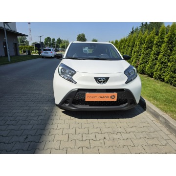 Toyota Aygo X  Hatchback 2024,  1.0 benzyna, automat - Na sprzedaż za 64 000 zł - Balice - zdjęcie 2