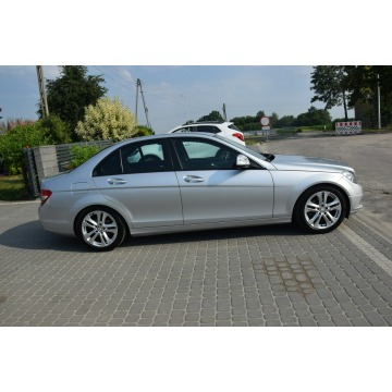Mercedes - Benz C-klasa  Sedan/Limuzyna 2008,  1.8 benzyna - Na sprzedaż za 25 900 zł - Majdan Sieniawski - zdjęcie 9