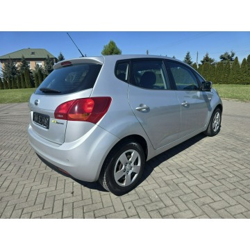 Kia Venga  Minivan/Van 2011,  1.4 benzyna - Na sprzedaż za 16 900 zł - Kutno - zdjęcie 8