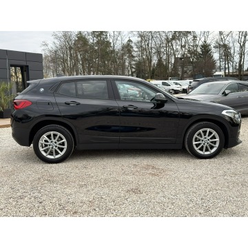BMW X2  SUV 2019,  1.5 benzyna, automat - Na sprzedaż za 76 800 zł - Pęcice - zdjęcie 2