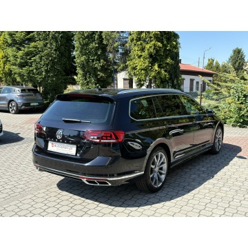 Volkswagen Passat  Kombi 2020,  2.0 diesel, automat - Na sprzedaż za 86 900 zł - Tarnowskie Góry - zdjęcie 6
