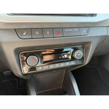 Skoda Fabia  Kombi 2019,  1.0 benzyna+LPG - Na sprzedaż za 29 900 zł - Pęcice - zdjęcie 8