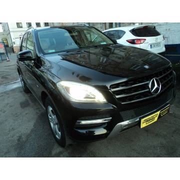 Mercedes - Benz ML-klasa  SUV 2012,  3.0 diesel, automat - Na sprzedaż za 60 000 zł - Lublin - zdjęcie 4