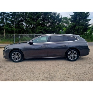 Peugeot 508  Kombi 2019,  1.5 diesel - Na sprzedaż za 44 900 zł - Szczecin - zdjęcie 8