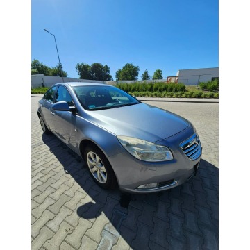 Opel Insignia  Kombi 2009,  1.6 benzyna - Na sprzedaż za 12 900 zł - Głogów - zdjęcie 2