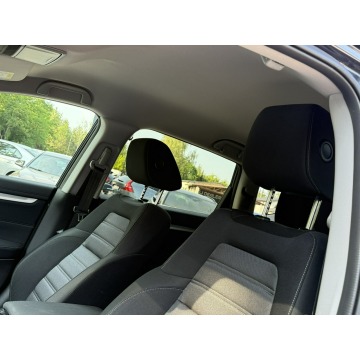 Honda CR-V  SUV 2022,  2.0 hybryda, automat - Na sprzedaż za 147 800 zł - Pęcice - zdjęcie 12