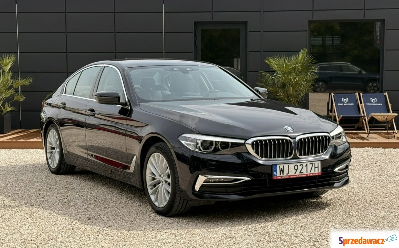 BMW Seria 5  Sedan/Limuzyna 2019,  2.0 hybryda, automat - Na sprzedaż za 124 800 zł - Pęcice