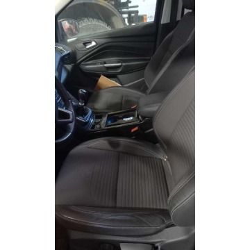 Ford Kuga  SUV 2019,  1.5 benzyna - Na sprzedaż za 60 000 zł - Tarnów - zdjęcie 4