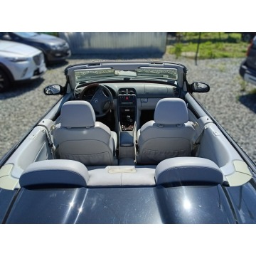 Mercedes - Benz CLK-klasa  Coupe/Sportowy 2001,  2.3 benzyna+LPG, automat - Na sprzedaż za 29 900 zł - Pogwizdów - zdjęcie 8