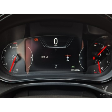 Opel Insignia  Kombi 2015,  2.0 diesel - Na sprzedaż za 26 499 zł - Tychy - zdjęcie 11