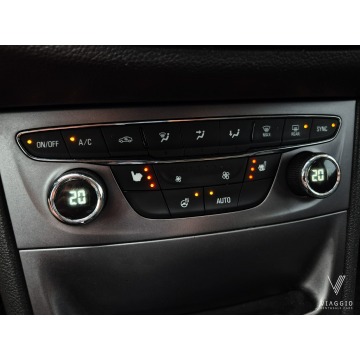 Opel Astra  Hatchback 2016,  1.4 benzyna - Na sprzedaż za 30 899 zł - Tychy - zdjęcie 8
