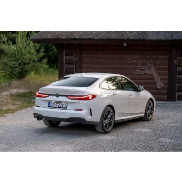 BMW Seria 2  Sedan/Limuzyna 2022,  1.5 benzyna, automat - Na sprzedaż za 87 777 zł - Ropczyce - zdjęcie 4