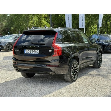 Volvo   SUV 2023,  2.0 hybryda, automat - Na sprzedaż za 269 900 zł - Pęcice - zdjęcie 4
