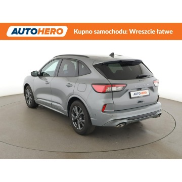 Ford Kuga  SUV 2023,  2.0 diesel, automat - Na sprzedaż za 83 700 zł - Warszawa - zdjęcie 4