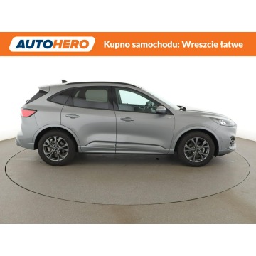 Ford Kuga  SUV 2023,  2.0 diesel, automat - Na sprzedaż za 83 700 zł - Warszawa - zdjęcie 9