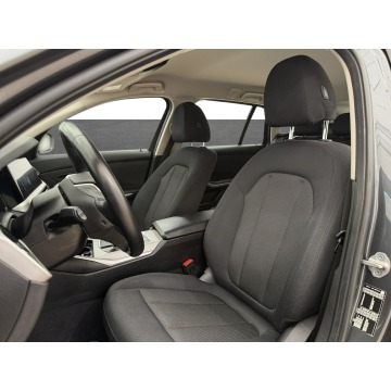 BMW Seria 3  Sedan/Limuzyna 2021,  2.0 benzyna, automat - Na sprzedaż za 79 900 zł - Warszawa - zdjęcie 10
