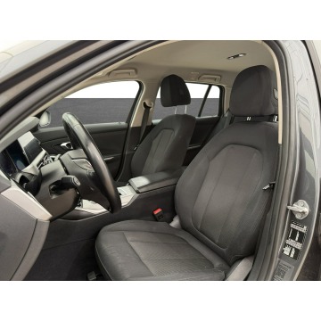 BMW Seria 3  Sedan/Limuzyna 2022,  2.0 benzyna, automat - Na sprzedaż za 74 900 zł - Warszawa - zdjęcie 10