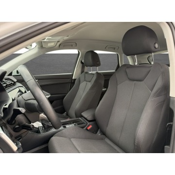 Audi Q3  SUV 2024,  1.5 benzyna, automat - Na sprzedaż za 109 900 zł - Warszawa - zdjęcie 10