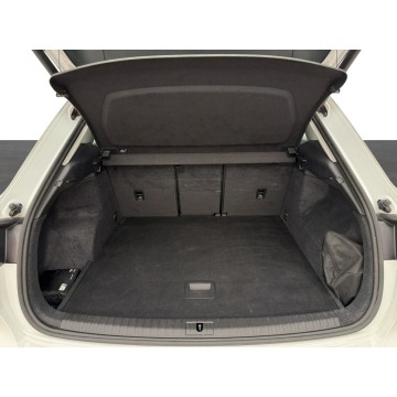 Audi Q3  SUV 2024,  1.5 benzyna, automat - Na sprzedaż za 109 900 zł - Warszawa - zdjęcie 11
