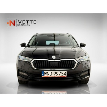 Skoda Octavia  Kombi 2021,  2.0 diesel, automat - Na sprzedaż za 68 900 zł - Warszawa - zdjęcie 8