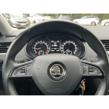 Skoda Octavia  Kombi 2017,  1.6 diesel - Na sprzedaż za 31 800 zł - Pęcice - zdjęcie 7