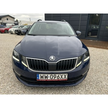 Skoda Octavia  Kombi 2017,  1.6 diesel - Na sprzedaż za 31 800 zł - Pęcice - zdjęcie 10