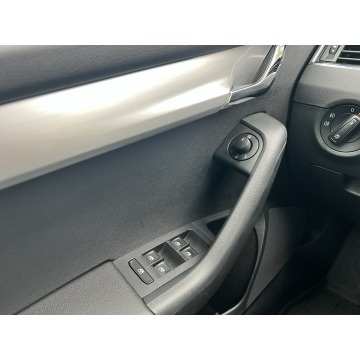 Skoda Octavia  Kombi 2017,  1.6 diesel - Na sprzedaż za 31 800 zł - Pęcice - zdjęcie 11