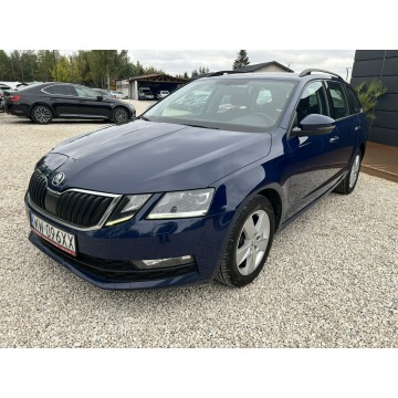 Skoda Octavia  Kombi 2017,  1.6 diesel - Na sprzedaż za 31 800 zł - Pęcice - zdjęcie 12