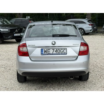 Skoda Rapid  Sedan/Limuzyna 2013,  1.2 benzyna - Na sprzedaż za 16 900 zł - Pęcice - zdjęcie 4