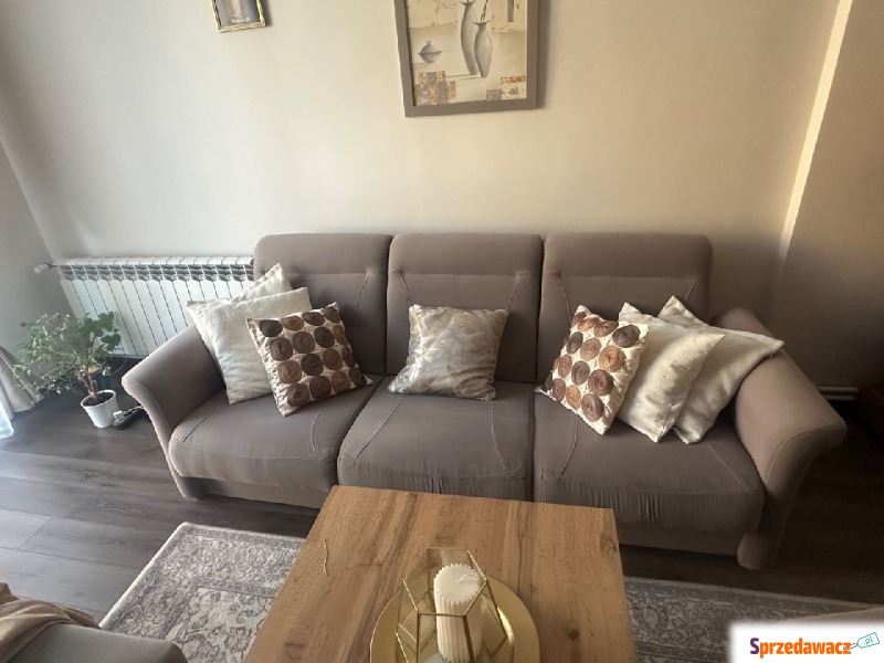 Sprzedam tapczan plus dwa fotele . - Sofy, fotele, komplety... - Leszno