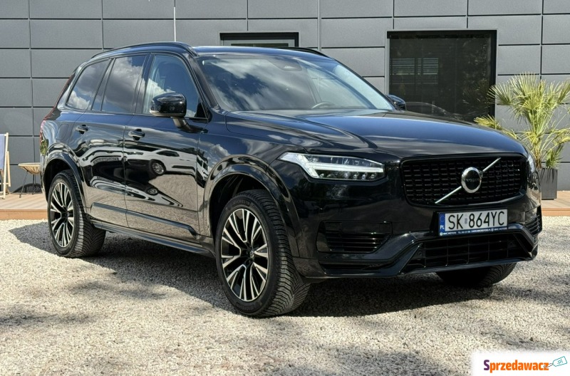 Volvo   SUV 2023,  2.0 hybryda, automat - Na sprzedaż za 269 900 zł - Pęcice