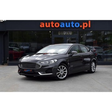 Ford Fusion  Sedan/Limuzyna 2018,  2.0 hybryda, automat - Na sprzedaż za 51 900 zł - Warszawa - zdjęcie 1