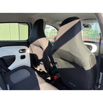Renault Twingo  Hatchback 2019,  1.0 benzyna - Na sprzedaż za 24 900 zł - Knurów - zdjęcie 10