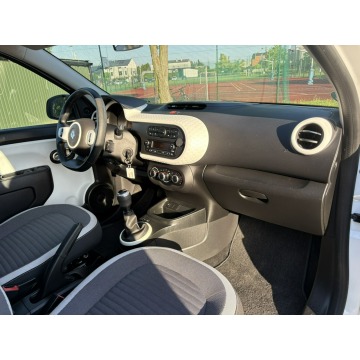 Renault Twingo  Hatchback 2019,  1.0 benzyna - Na sprzedaż za 24 900 zł - Knurów - zdjęcie 11