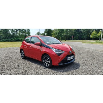 Toyota Aygo  Hatchback 2019,  1.0 benzyna - Na sprzedaż za 33 900 zł - Goczałkowice-Zdrój - zdjęcie 3
