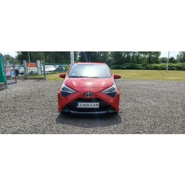 Toyota Aygo  Hatchback 2019,  1.0 benzyna - Na sprzedaż za 33 900 zł - Goczałkowice-Zdrój - zdjęcie 2