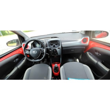Toyota Aygo  Hatchback 2019,  1.0 benzyna - Na sprzedaż za 33 900 zł - Goczałkowice-Zdrój - zdjęcie 8