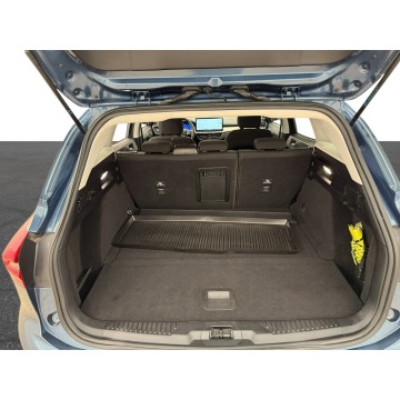 Ford Focus  Kombi 2024,  1.0 hybryda, automat - Na sprzedaż za 73 000 zł - Warszawa - zdjęcie 11