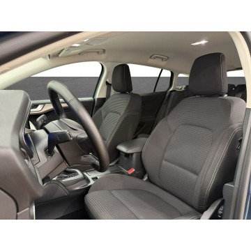 Ford Focus  Kombi 2024,  1.0 hybryda, automat - Na sprzedaż za 73 000 zł - Warszawa - zdjęcie 10