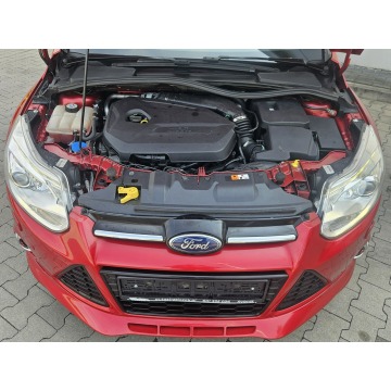 Ford Focus  Hatchback 2013,  1.6 benzyna - Na sprzedaż za 32 456 zł - Rybnik - zdjęcie 4
