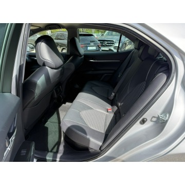Toyota Camry  Sedan/Limuzyna 2021,  2.5 hybryda, automat - Na sprzedaż za 89 800 zł - Pęcice - zdjęcie 11