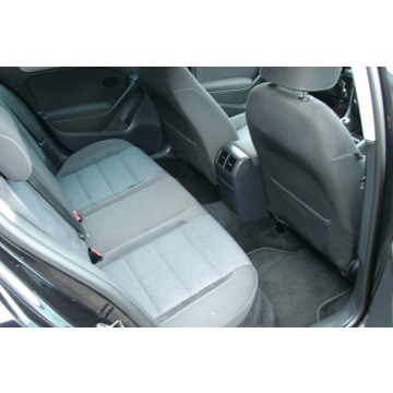 Volkswagen Golf  Hatchback 2011,  2.0 benzyna - Na sprzedaż za 19 900 zł - Piła - zdjęcie 9
