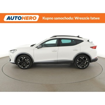 Cupra Formentor  SUV 2023,  2.0 benzyna, automat - Na sprzedaż za 125 600 zł - Warszawa - zdjęcie 2